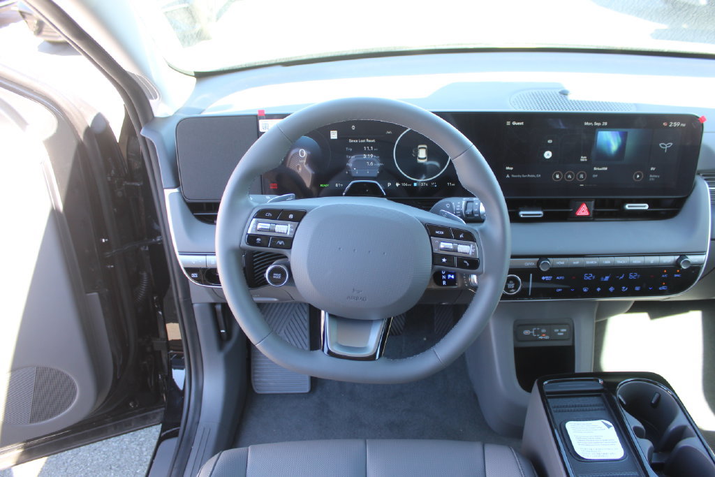 New 2026 Hyundai Ioniq 5 SEL RWD image 18