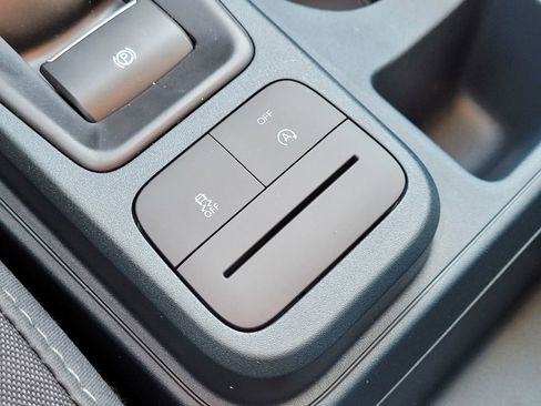 New 2026 Ford Maverick XL image 33