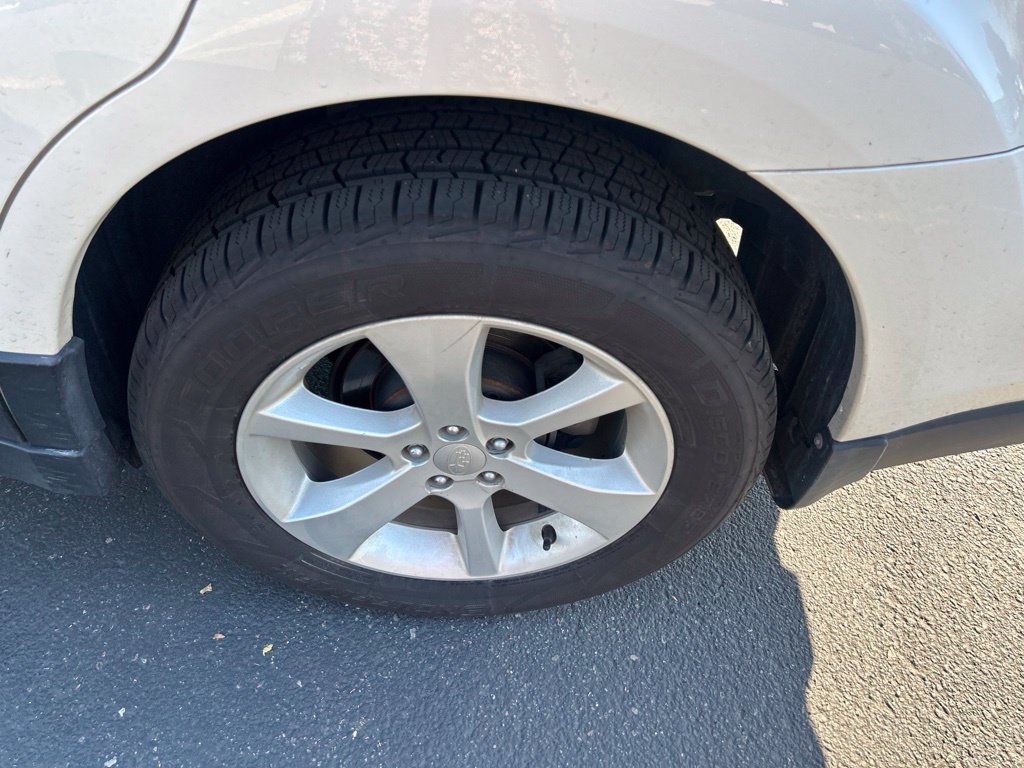 Used 2013 Subaru Outback 2.5i Premium AWD/4WD image 15