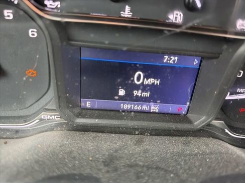 Used 2020 GMC Sierra 1500 Elevation w/ Elevation Value Package image 15