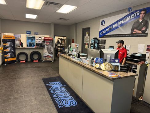 Used 2017 Jeep Wrangler 75th Anniversary image 36