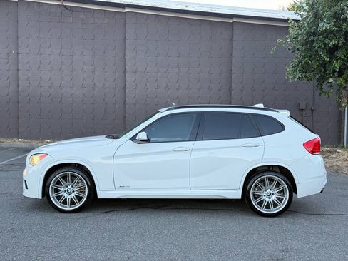 Used 2015 BMW X1 xDrive35i w/ Ultimate Package AWD/4WD image 4