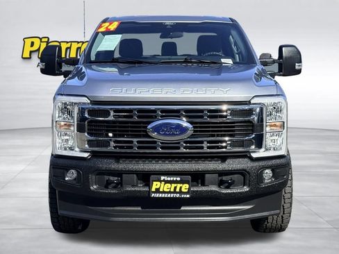 Used 2024 Ford F350 XLT AWD/4WD image 5