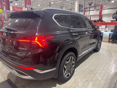 Used 2023 Hyundai Santa Fe Limited image 9