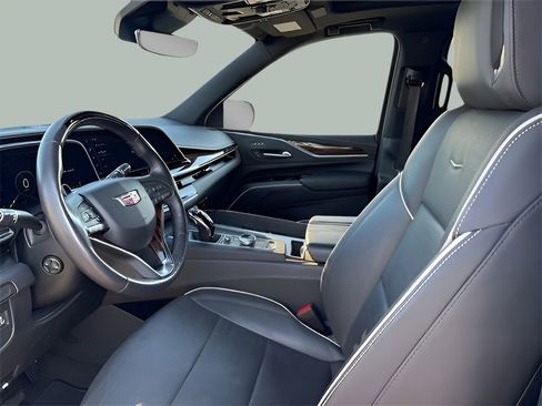 Used 2023 Cadillac Escalade ESV Premium Luxury image 9