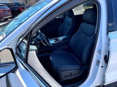 Used 2023 Hyundai Santa Fe SEL image 10