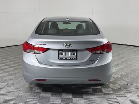 Used 2011 Hyundai Elantra Limited FWD image 5