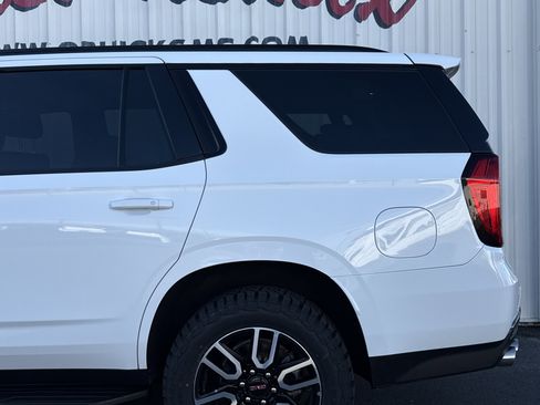 Used 2022 GMC Yukon AT4 w/ Max Trailering Package image 2