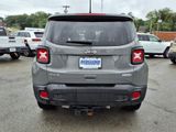 Used 2019 Jeep Renegade Latitude w/ Popular Equipment Group image 5