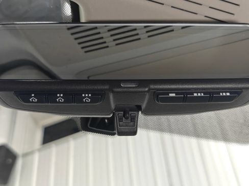 Used 2019 Nissan Armada Platinum AWD/4WD image 14
