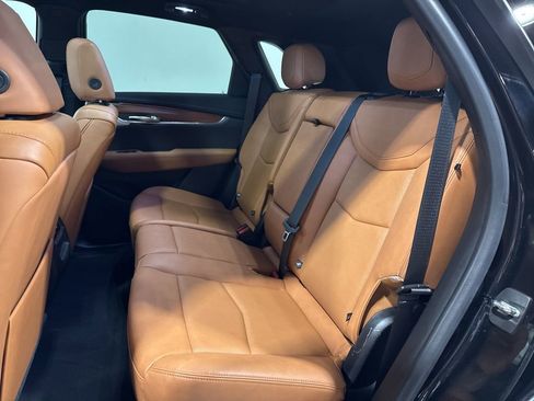 Used 2022 Cadillac XT5 Premium Luxury w/ LPO, Floor Liner Package AWD/4WD image 33