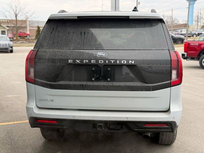 Used 2025 Ford Expedition Active