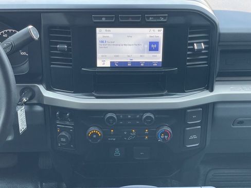 Used 2024 Ford F250 XL w/ FX4 Off-Road Package image 15