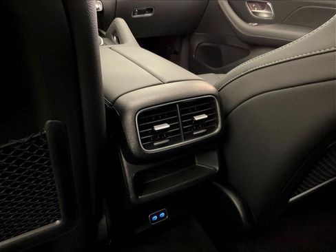 Certified 2026 Mercedes-Benz GLE 350 4MATIC image 10