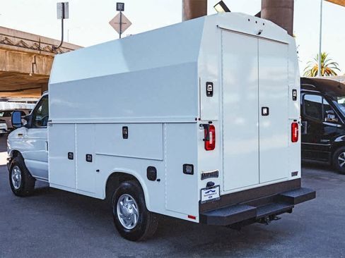 New 2026 Ford E-350 and Econoline 350 Super Duty w/ Power Equipment Group image 6