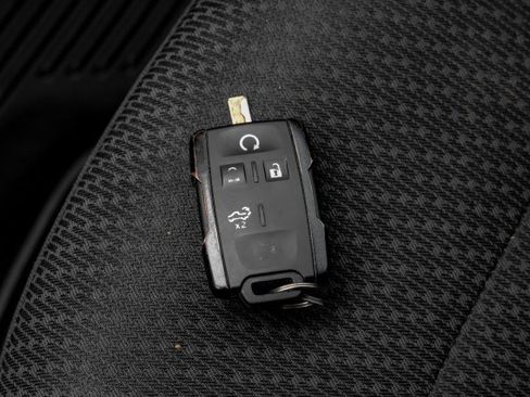 Used 2022 Chevrolet Silverado 2500 Custom w/ Custom Convenience Package image 53