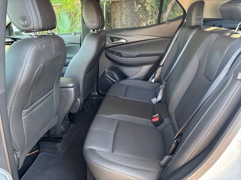 Used 2025 Buick Encore GX Preferred image 25