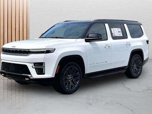 New 2026 Jeep Grand Wagoneer 4WD image 4