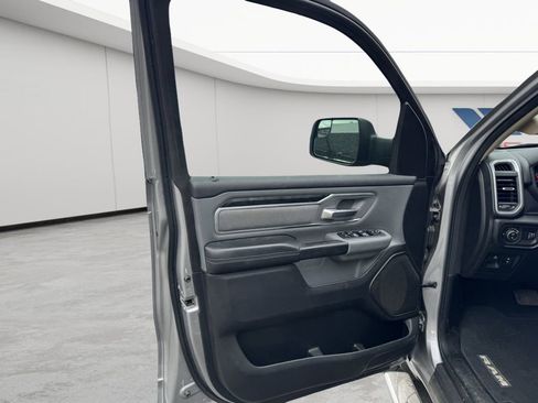 Used 2020 RAM 1500 Big Horn AWD/4WD image 9