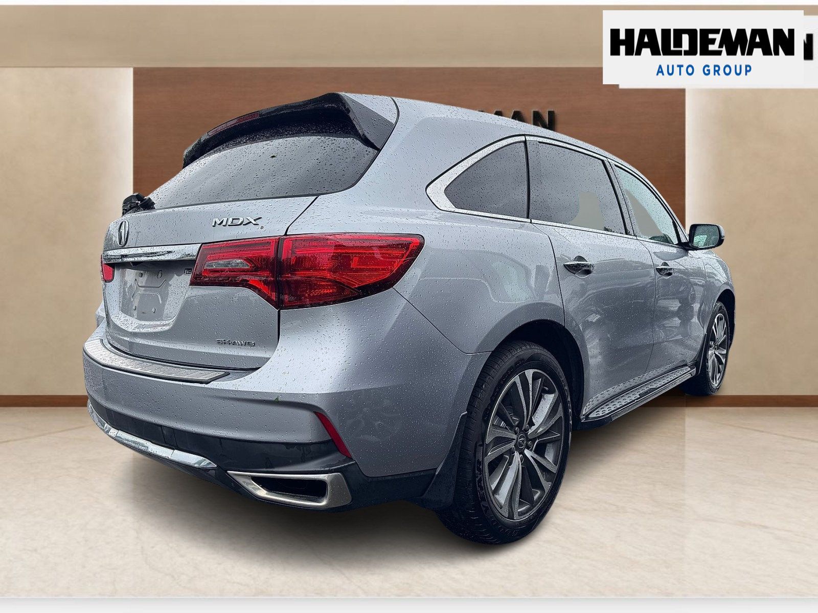Used 2018 Acura MDX w/ Technology Package AWD/4WD image 4