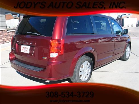 Used 2017 Dodge Grand Caravan SE w/ Power Window Group image 31