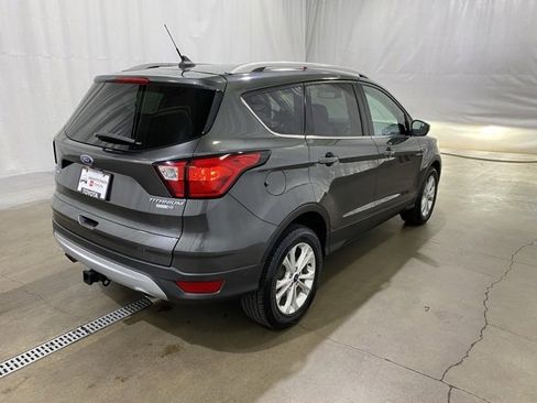 Used 2019 Ford Escape Titanium w/ U9j03 - Titanium Tow Package image 4