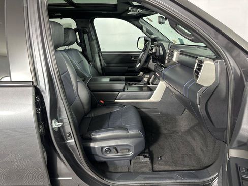 Used 2026 Toyota Sequoia Platinum AWD/4WD image 35