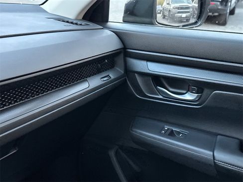 Used 2023 Honda CR-V LX image 30