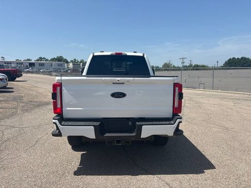 Used 2024 Ford F250 Lariat w/ Lariat Ultimate Package AWD/4WD image 6