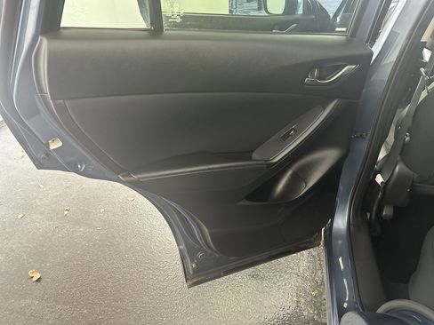 Used 2016 MAZDA CX-5 Touring image 16