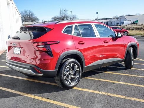 New 2026 Chevrolet Trax LT w/ Driver Confidence Package image 6