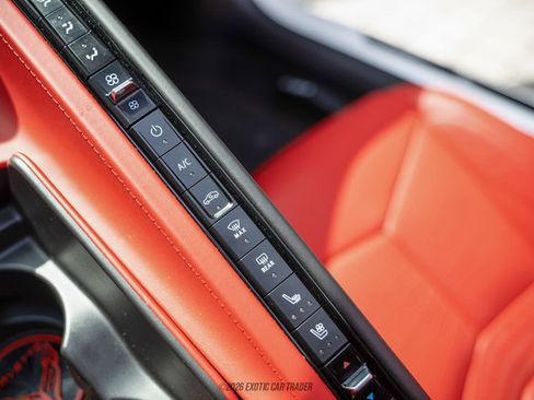 Used 2020 Chevrolet Corvette Stingray Premium Cpe w/ 3LT Preferred Equipment Group RWD image 44