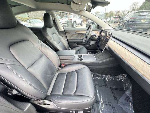 Used 2021 Tesla Model 3 Long Range image 26