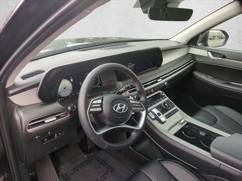 Used 2025 Hyundai Palisade SEL FWD image 10