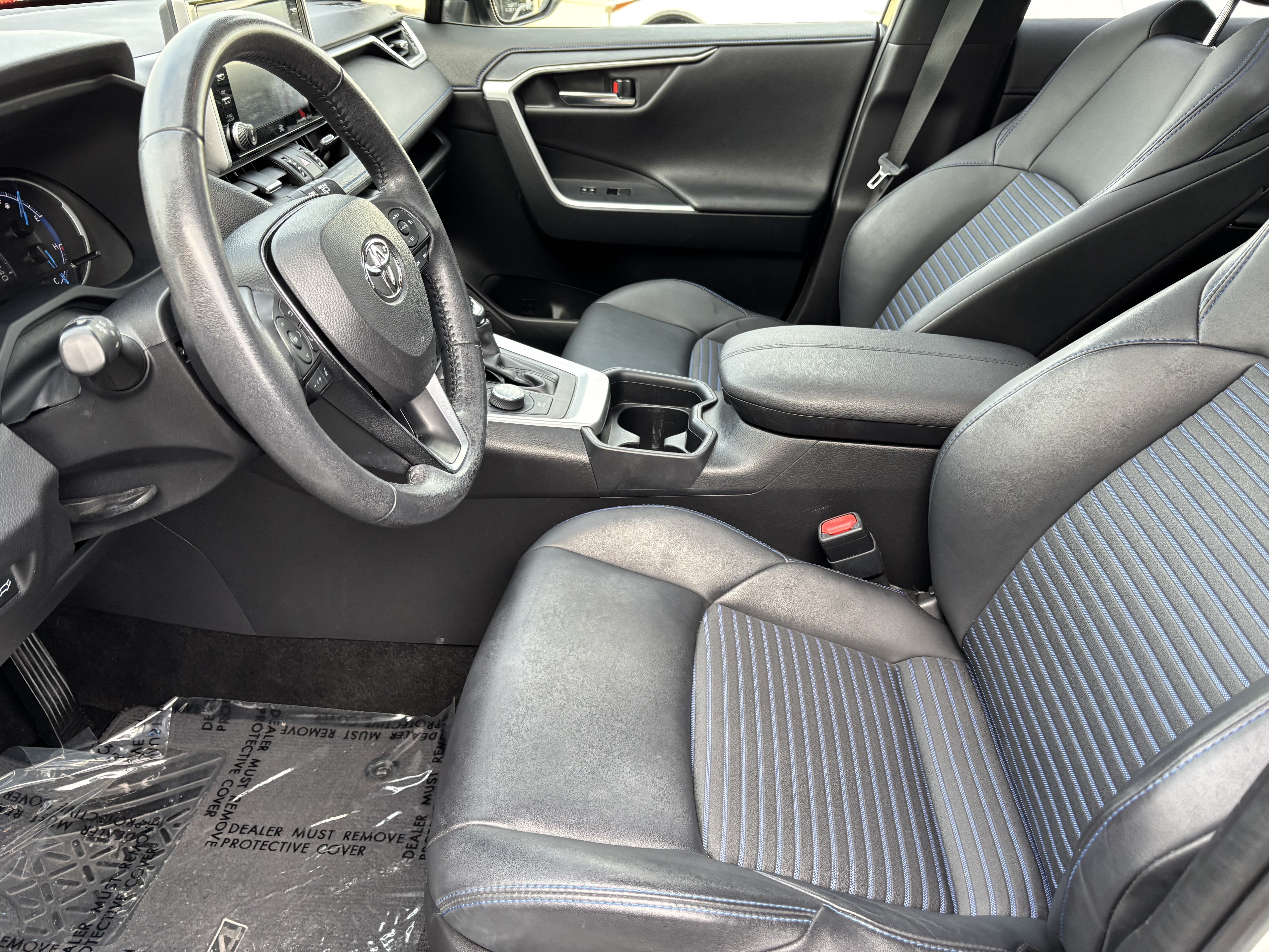 Used 2021 Toyota RAV4 XSE AWD/4WD image 13