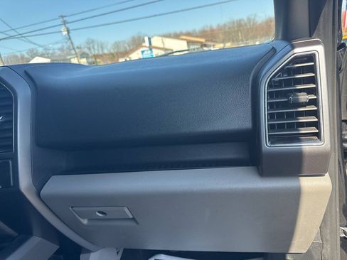 Used 2020 Ford F150 XLT w/ Equipment Group 302A Luxury AWD/4WD image 28