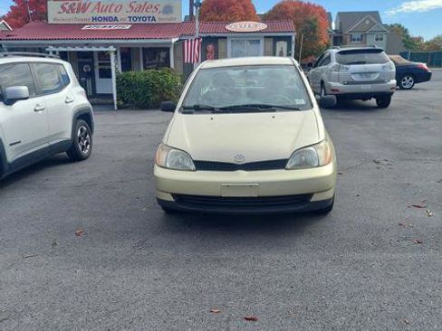 Used 2002 Toyota Echo image 1