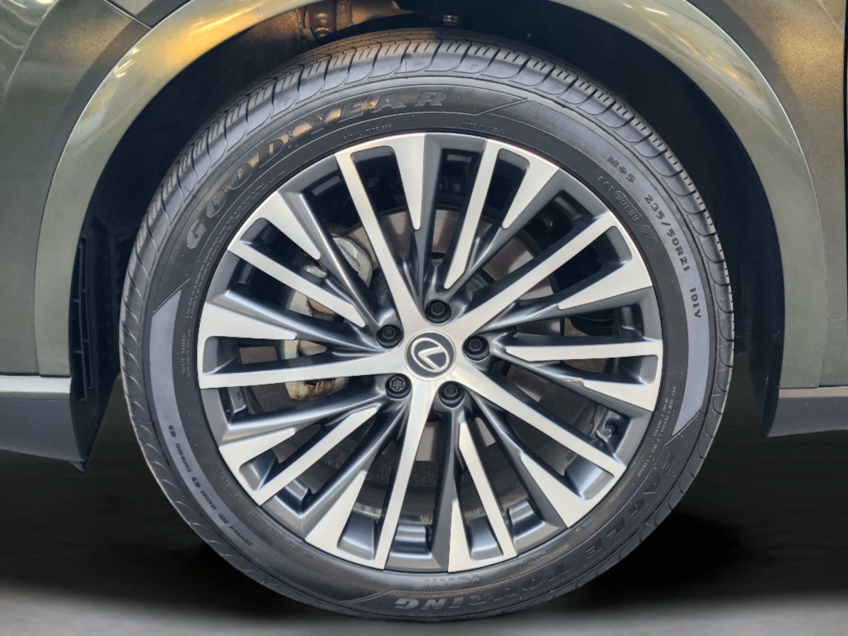 Used 2024 Lexus RX 350 w/ Technology Package AWD/4WD image 35