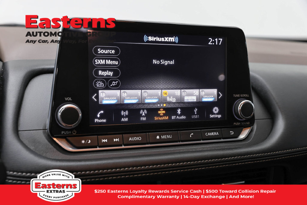 Used 2023 Nissan Rogue S AWD/4WD image 20