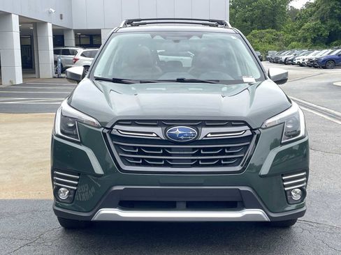 Used 2022 Subaru Forester Touring AWD/4WD image 6