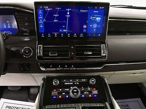 Used 2023 Lincoln Navigator L Black Label AWD/4WD image 23