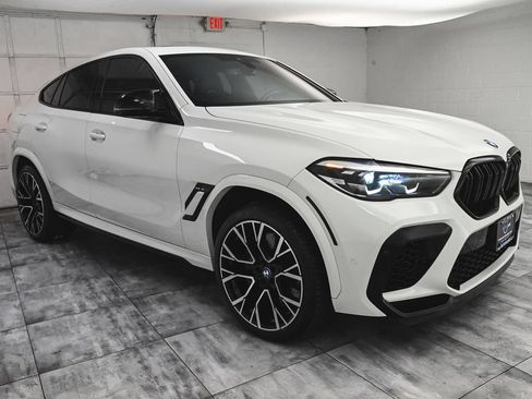 Used 2021 BMW X6 M AWD/4WD image 3