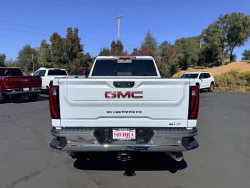 New 2026 GMC Sierra 2500 SLT w/ SLT Premium Package image 5