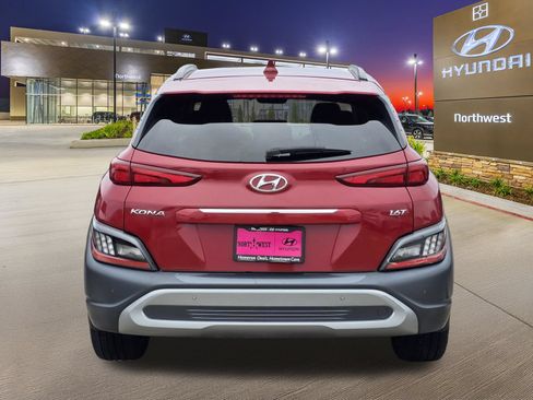 Certified 2022 Hyundai Kona Limited FWD image 8