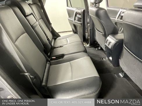 Used 2020 Toyota 4Runner SR5 Premium image 29