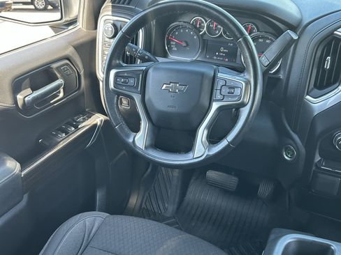 Certified 2020 Chevrolet Silverado 1500 LT Trail Boss AWD/4WD image 16