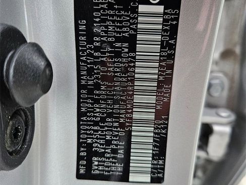 Used 2024 Toyota Corolla LE image 23