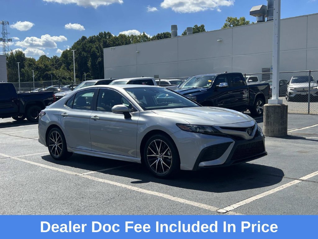 Used 2024 Toyota Camry SE FWD 360° Tour