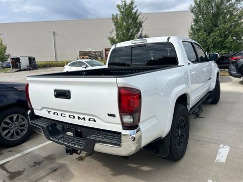 Used 2021 Toyota Tacoma SR5 RWD image 5
