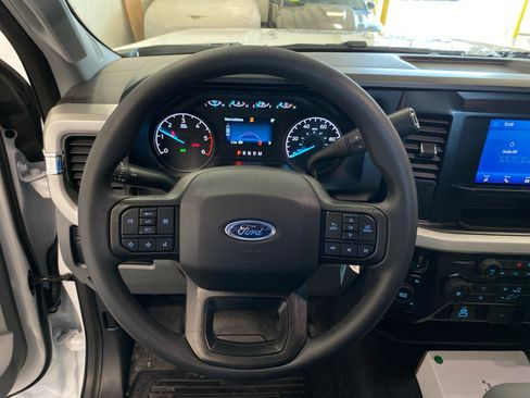 New 2026 Ford F550 4x4 Regular Cab Super Duty image 11